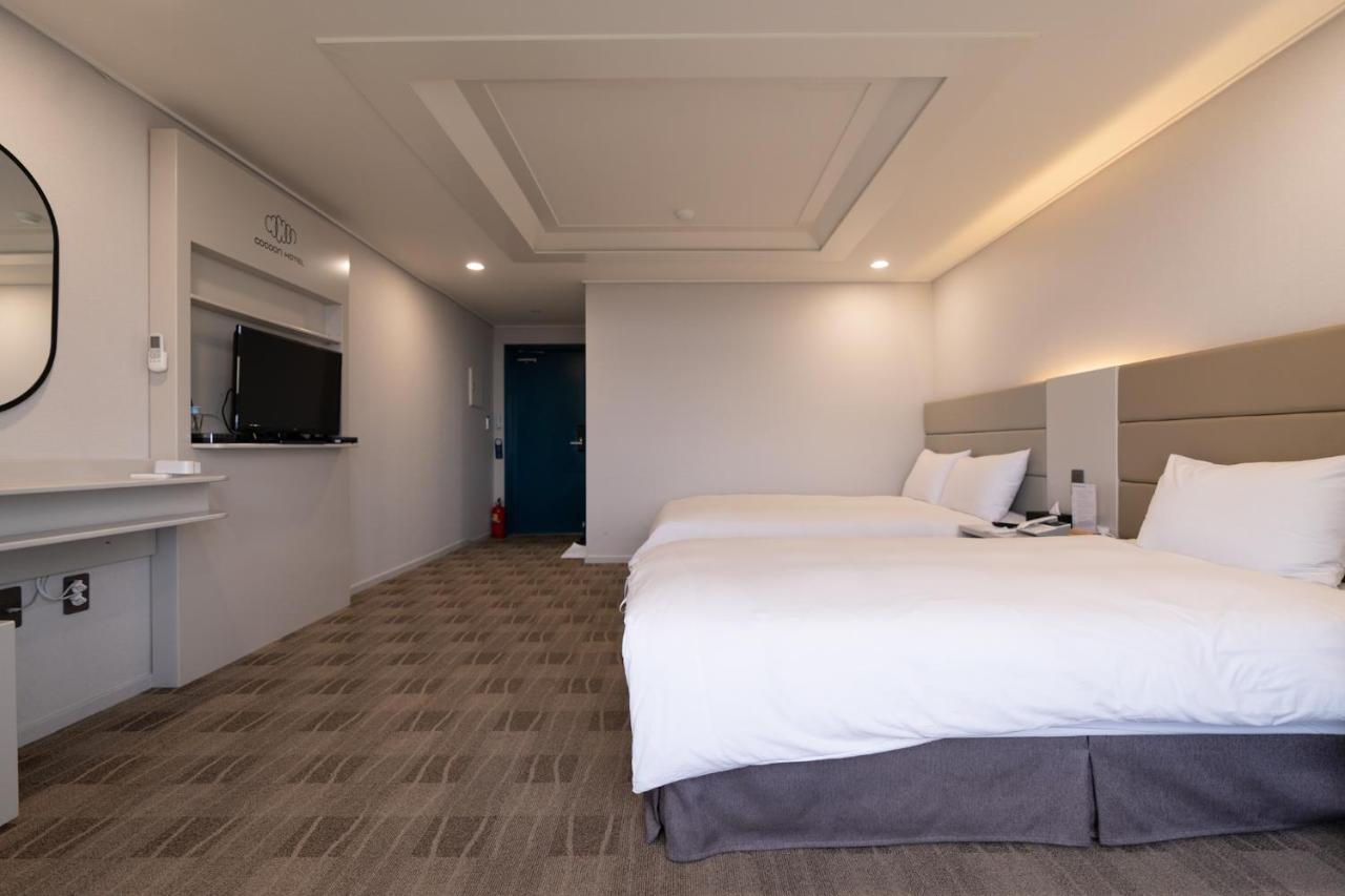 Cocoon Hotel Jeju Extérieur photo
