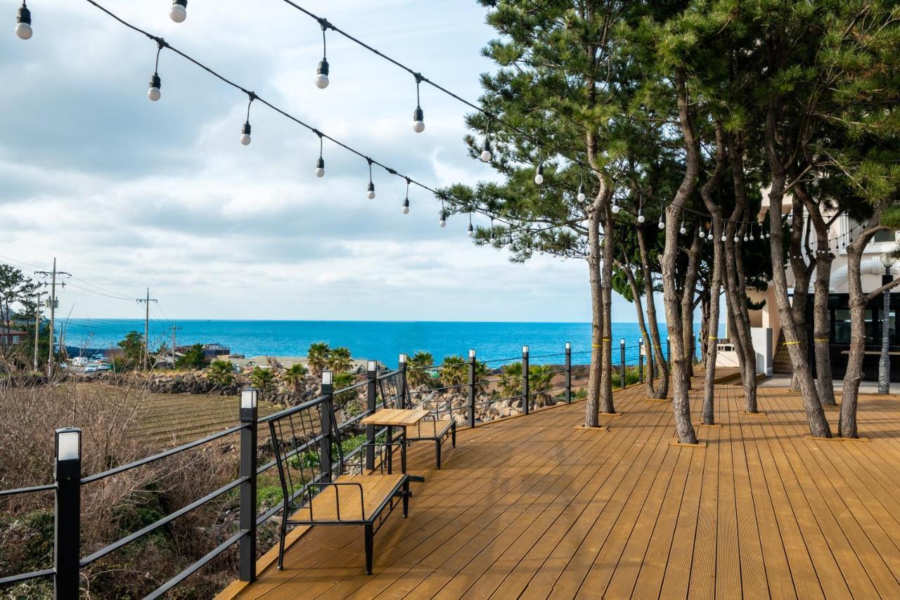 Cocoon Hotel Jeju Extérieur photo